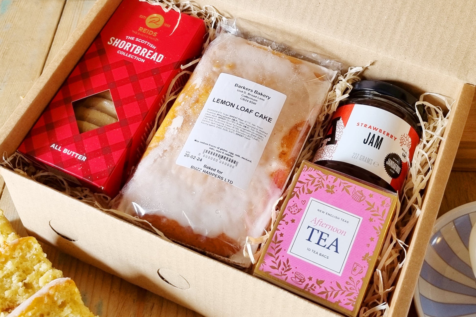 Tea & Cake Gift Box - The Cambridge Hamper Company