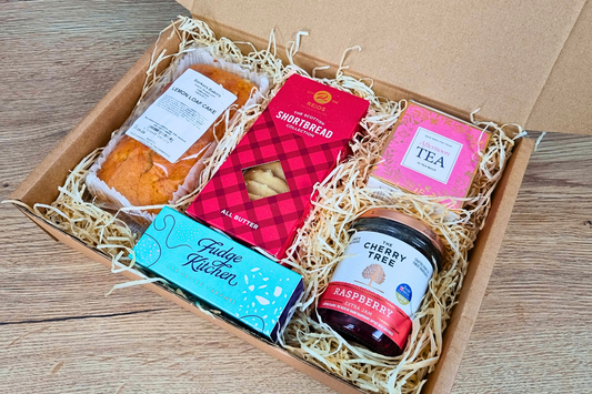 Tea & Cake Gift Box